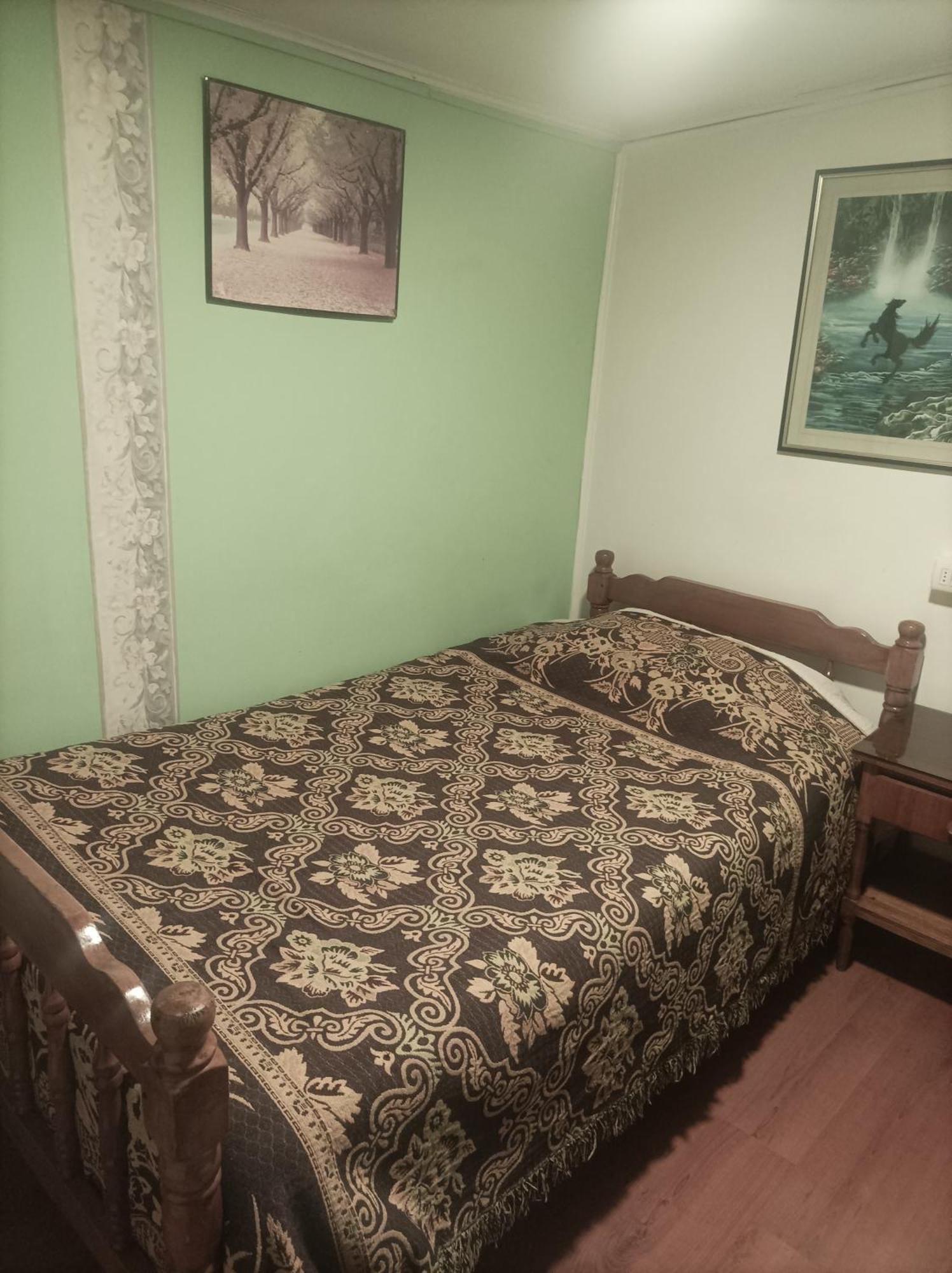 Bed and Breakfast Alojamiento Familiar Rey Punta Arenas Exterior foto